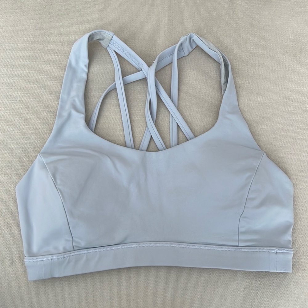 Lululemon Free to Be Serene Bra, Size 4